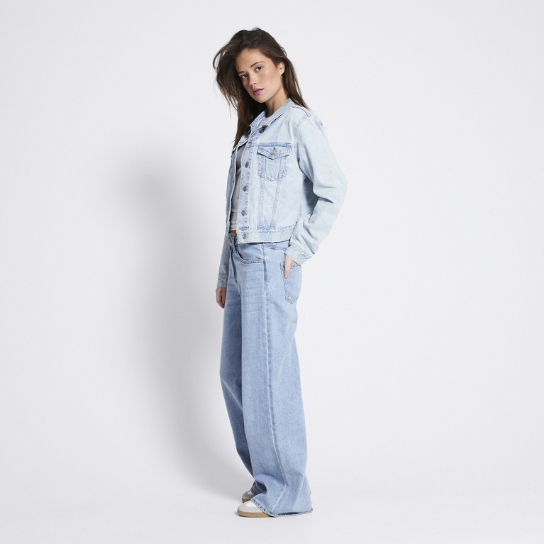 Cropped denim jacket "Own" Light used